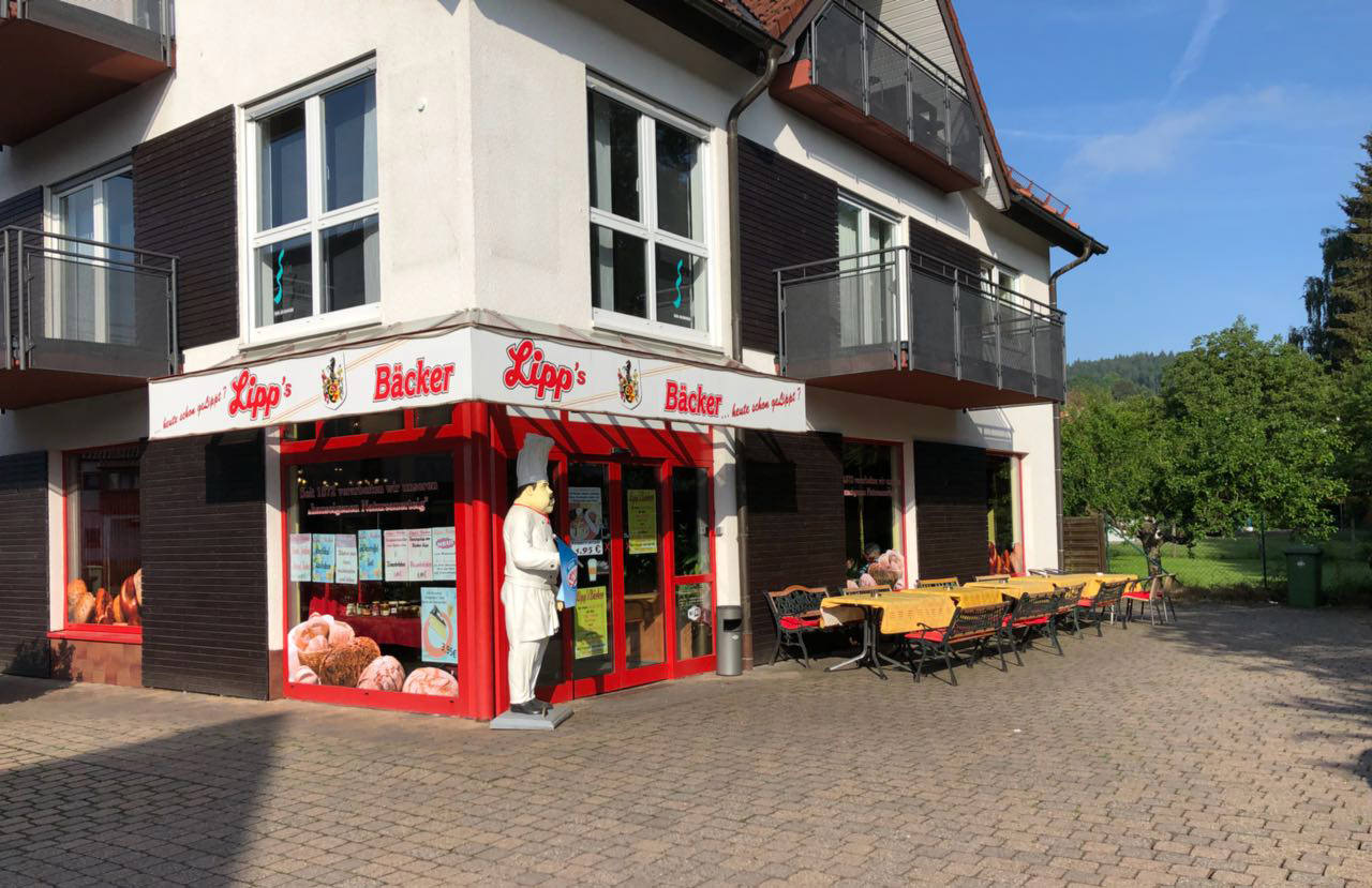 Lipps City Filiale mit SB Café